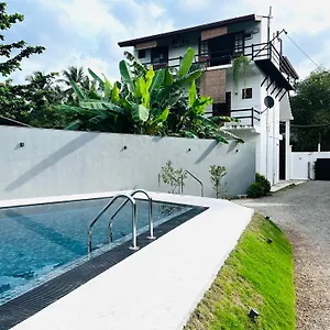 Vish Ceylon Hostel