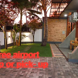Отель Airport Colombo Pocket Paradise