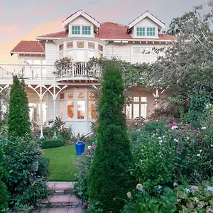 Dyers House 5*, Крайстчёрч Новая Зеландия
